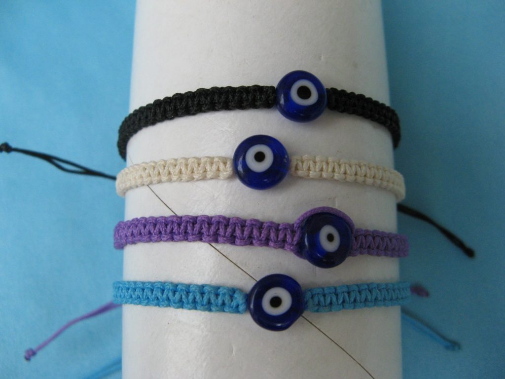 Wooven bracelet with single lucky eye